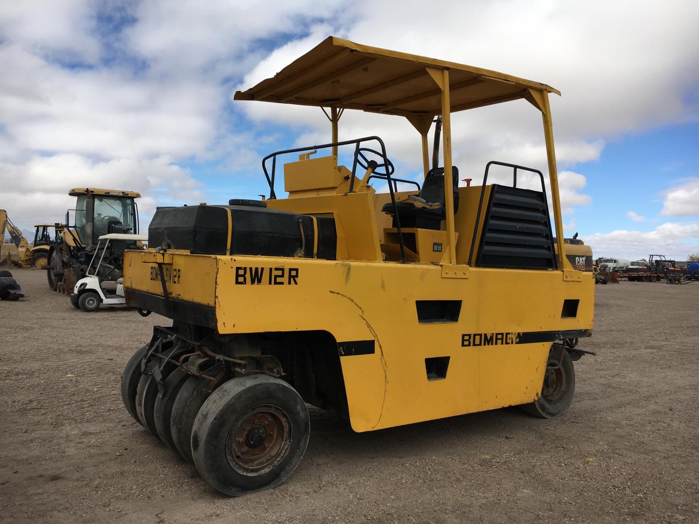 COMPACTADOR BOMAG BW12R